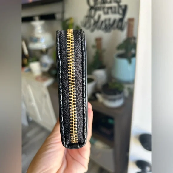 Tory Burch McGraw Wallet - Picture 9 of 10